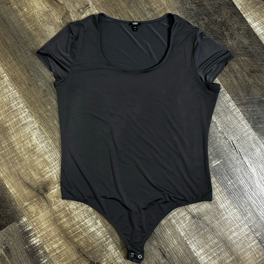 Express body contour bodysuit, EUC